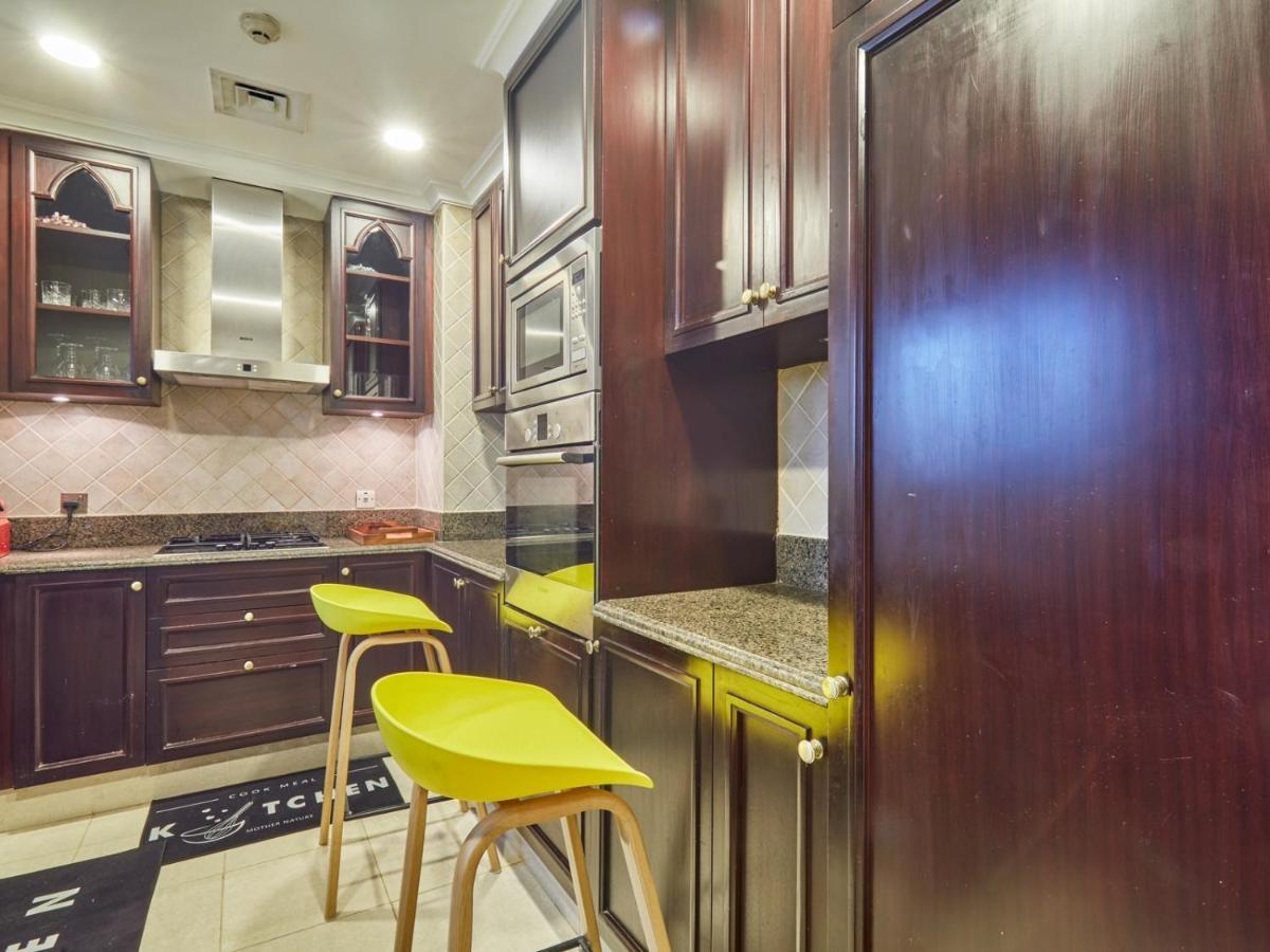 Burj Khalifa Partial View Peak Living Luxury 2Br Souk Al-Bahar Beside Dubai Mall-Golden Homes Exterior photo